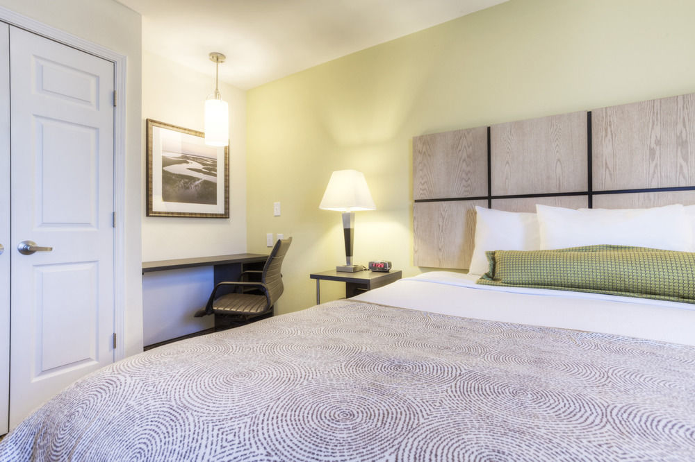 Candlewood Suites - Mooresville Lake Norman By Ihg Zewnętrze zdjęcie